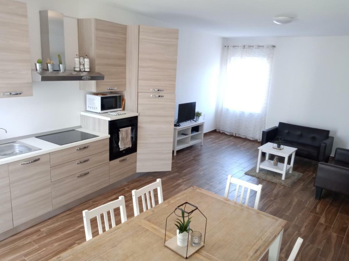 Rosemary Apartment كوبر المظهر الخارجي الصورة